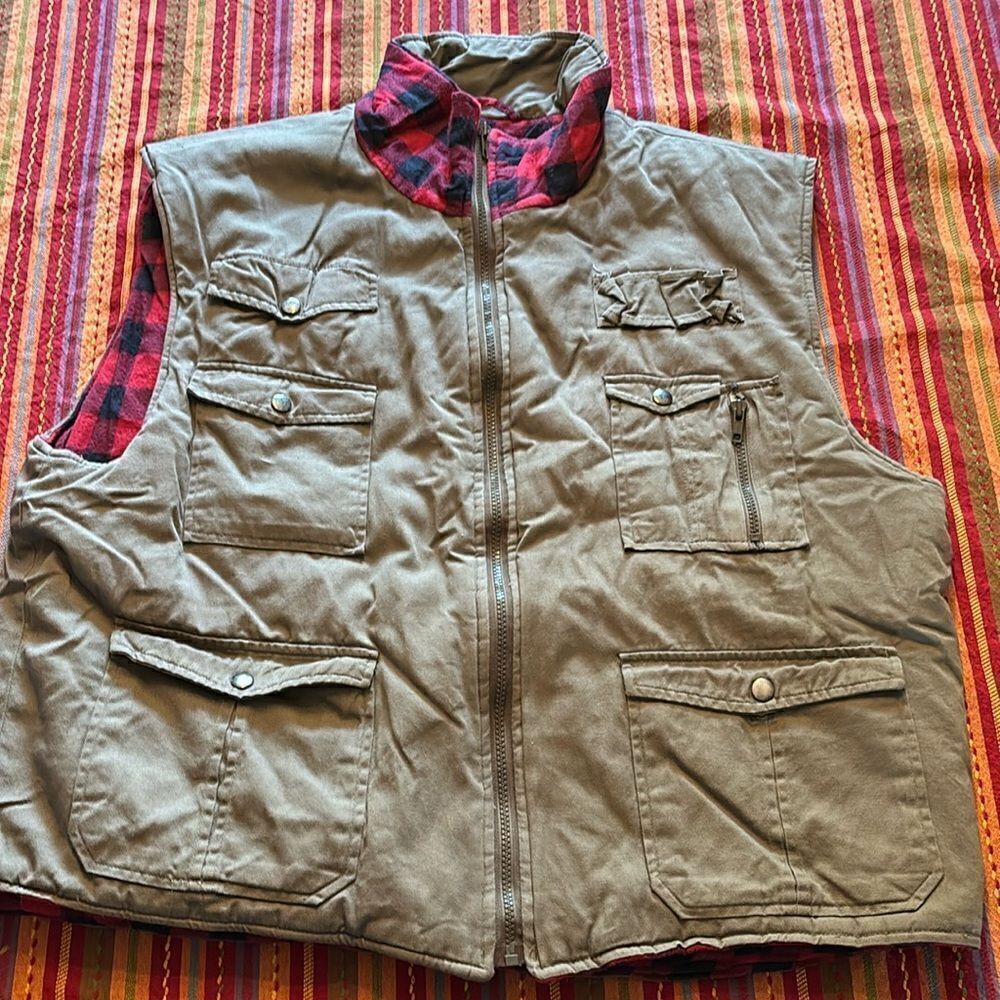 Ozark Trail Vest Men Large Full Zip Sleeveless Outdoors Plaid Line Puffer 3XL